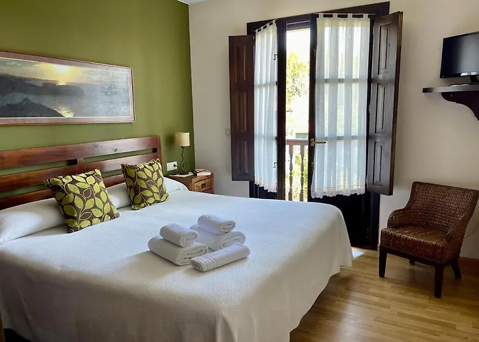 Hotel Rural El Texeu